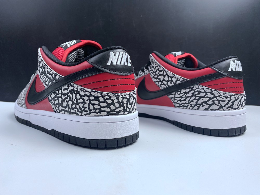 NIKE Dunk SB x Svp*me 313170-600